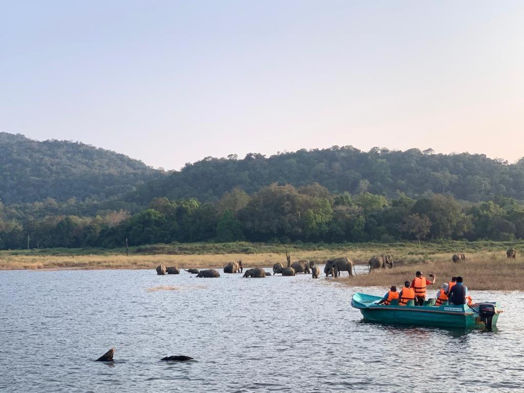 Gal Oya Lake View Inginiyagala Polwatta Exterior photo